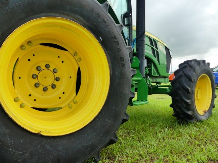2015-john-deere-5085m-image-6