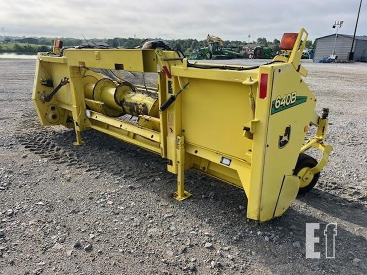 2007-john-deere-640b-image-5