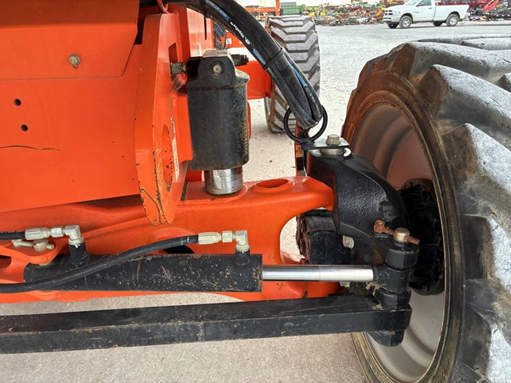 jlg-600s-image-43
