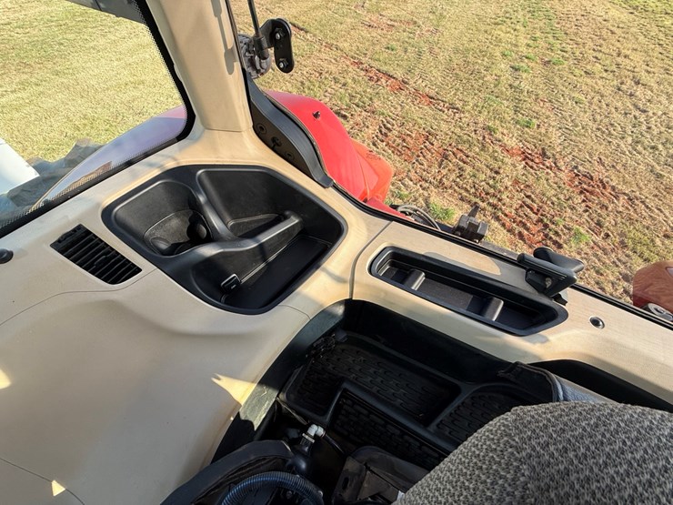 2022-case-ih-magnum-340-image-28