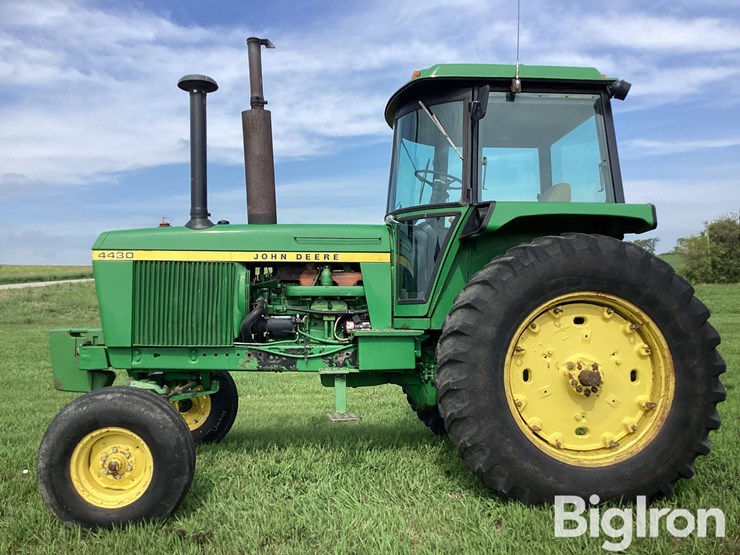 1976-john-deere-4430-image-10