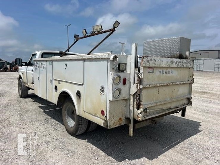 1992-ford-f-super-duty-image-5