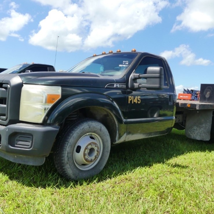 2013 FORD F350 XL