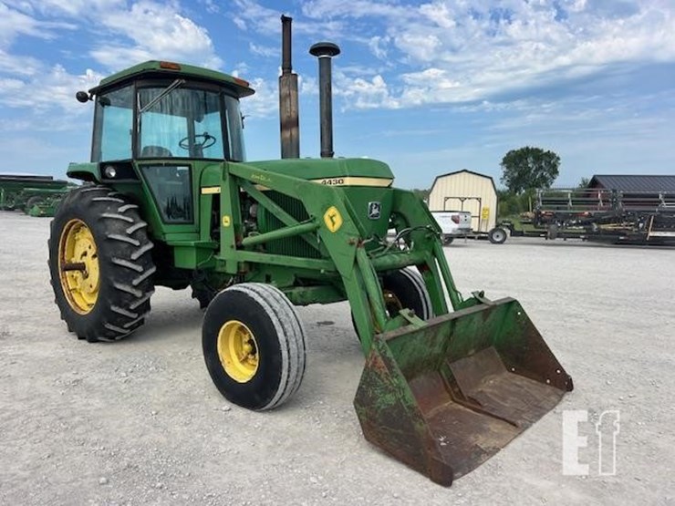 john-deere-4430h-image-1