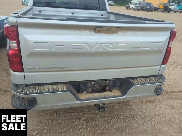 2021-chevrolet-silverado-1500-image-11