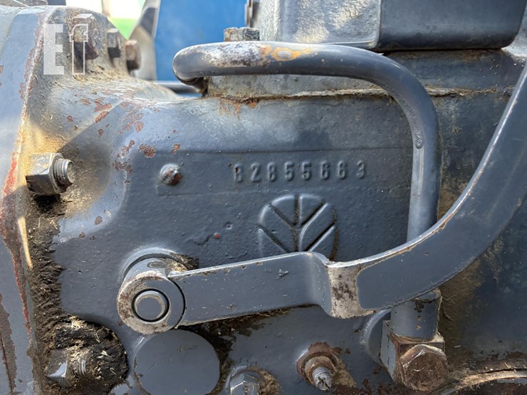 new-holland-7610s-image-22