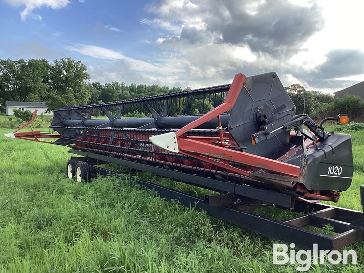 1997-case-ih-1020-image-1