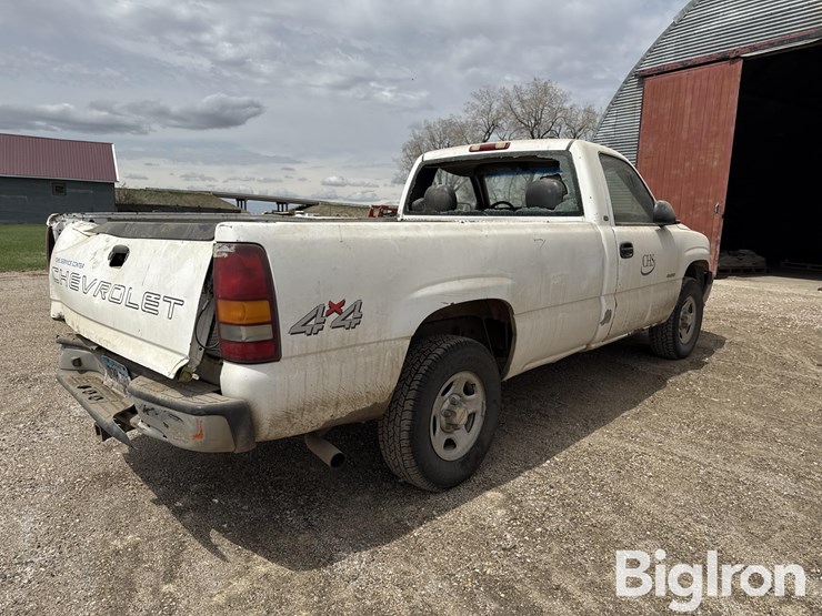 2002-chevrolet-silverado-1500-image-5