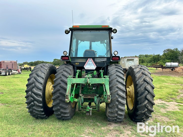 1989-john-deere-4755-image-6