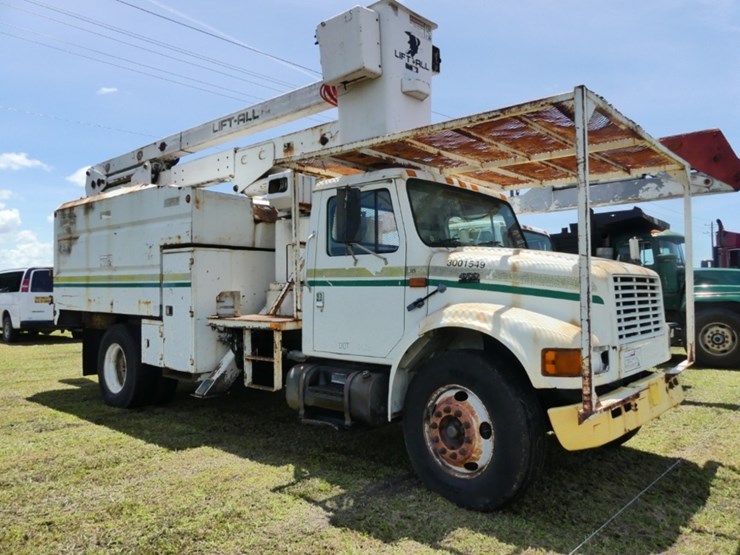 2000-international-4700-image-2