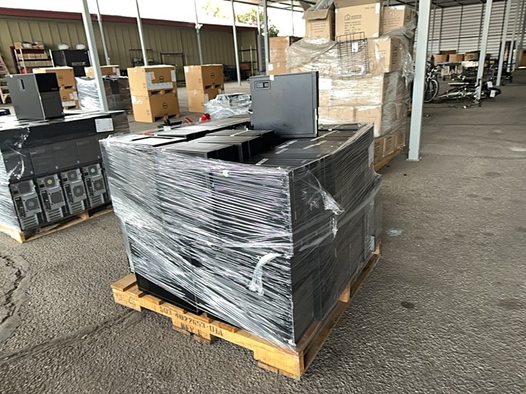 pallet-of-computers-image-2