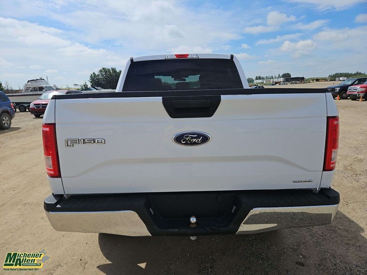 2016-ford-f150-image-24