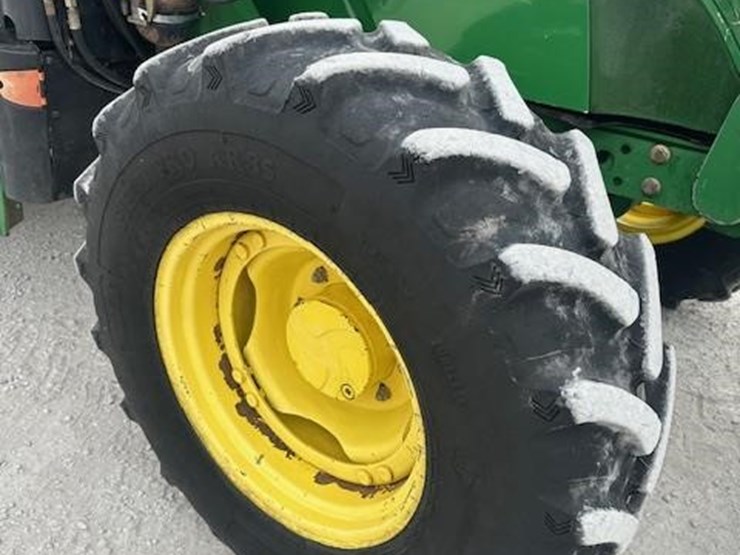 john-deere-6115m-image-6