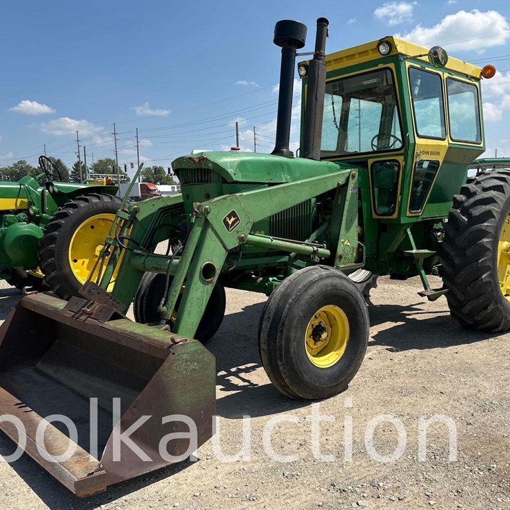 JOHN DEERE 4320