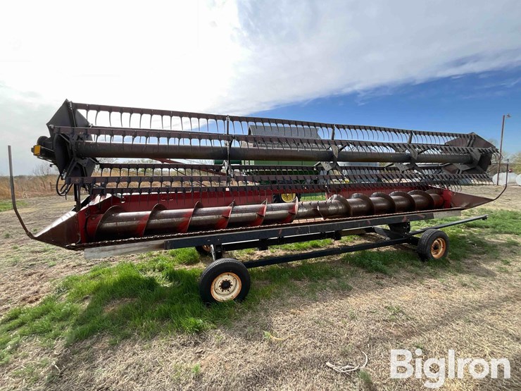 1996-case-ih-1010-image-2