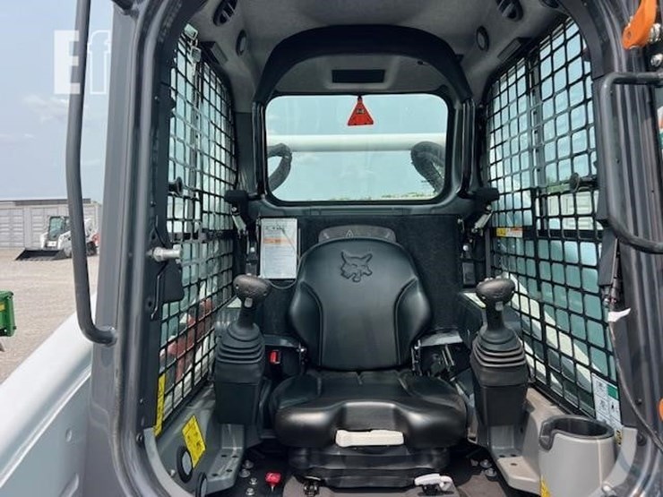 2024-bobcat-t595-image-21