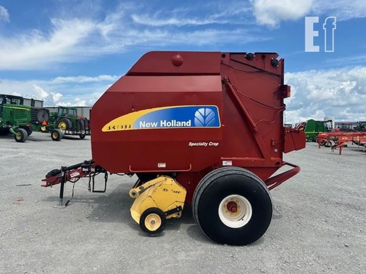 2010-new-holland-br7090-image-2