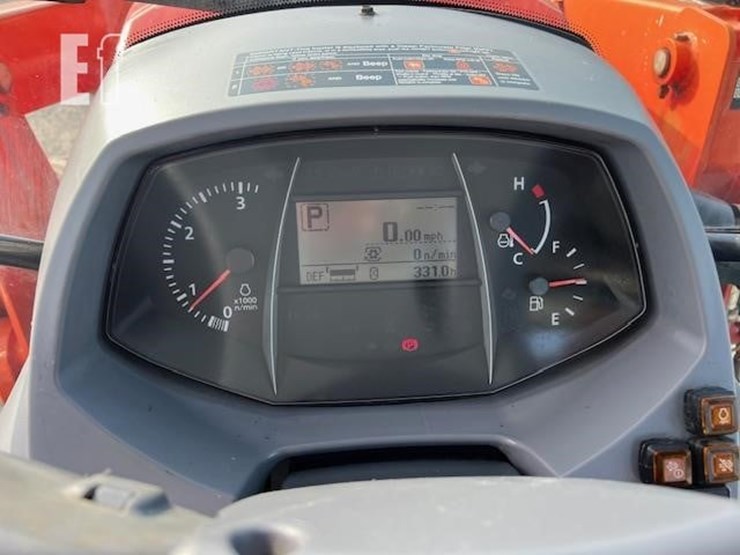 kubota-m5-111d-image-40