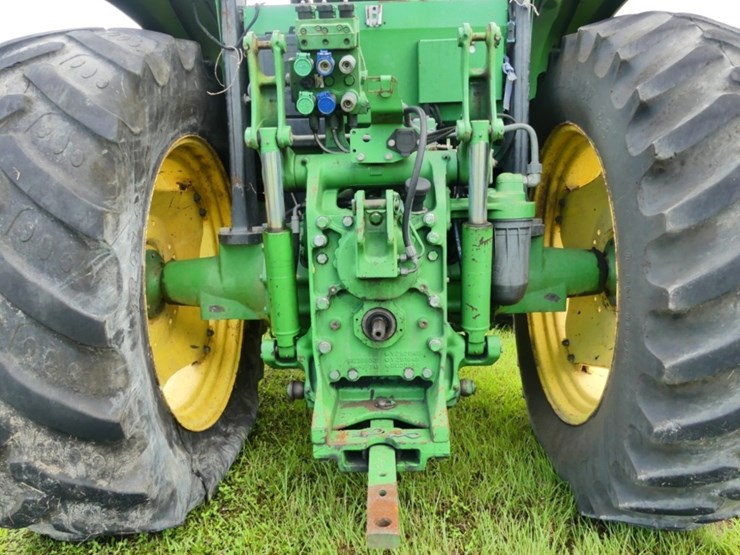 2013-john-deere-6105d-image-5