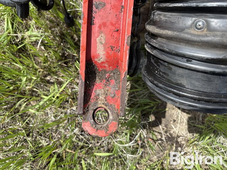 2012-new-holland-br7090-image-10