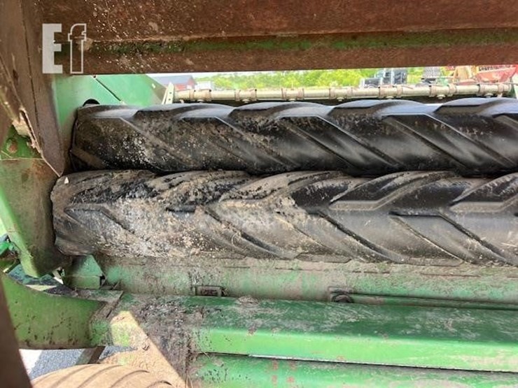 john-deere-1219-image-17