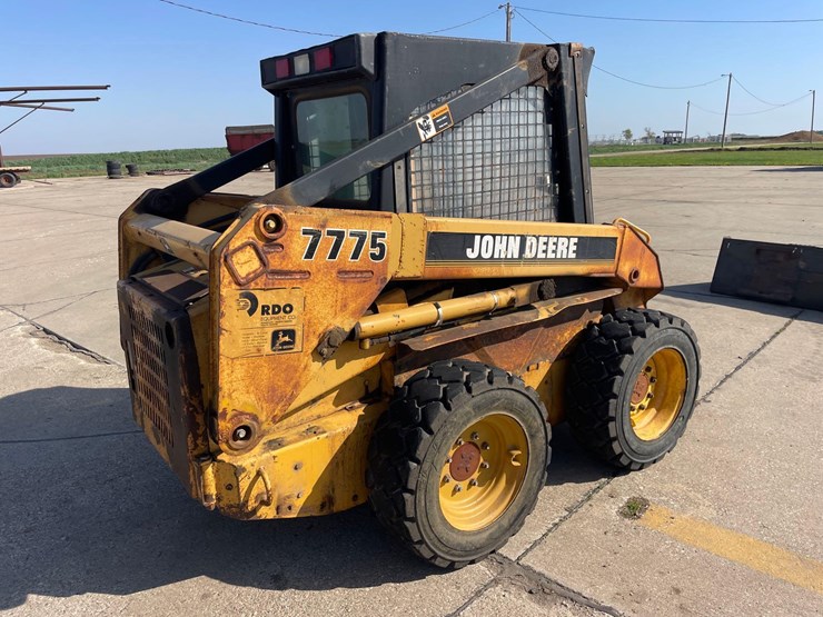 john-deere-7775-image-3
