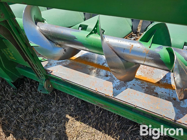 2008-john-deere-608c-image-14
