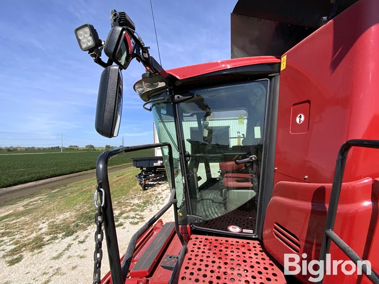2021-case-ih-8250-image-9