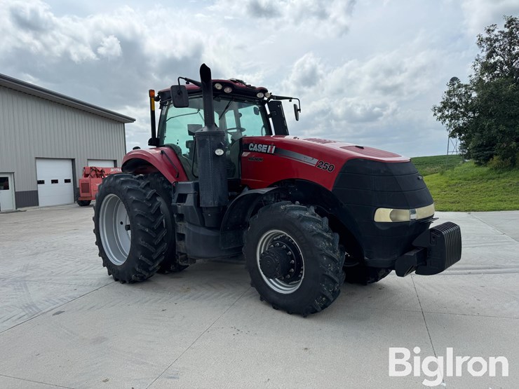 2018-case-ih-magnum-250-image-3