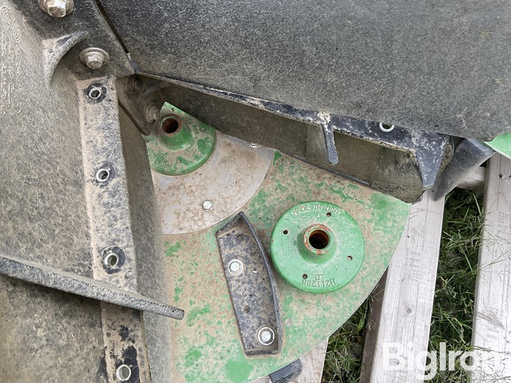 john-deere-6-image-11