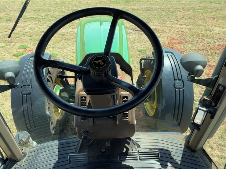john-deere-8420-image-25