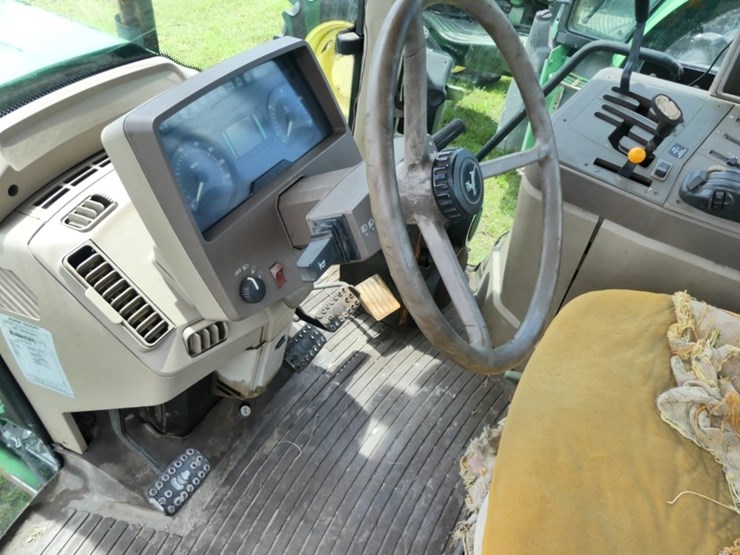 john-deere-7130-image-10