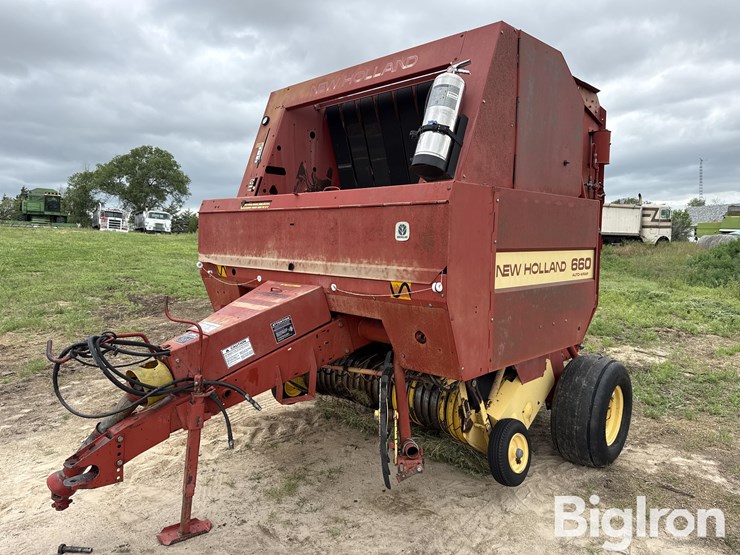 1995-new-holland-660-image-1
