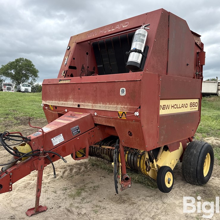 1995 NEW HOLLAND 660