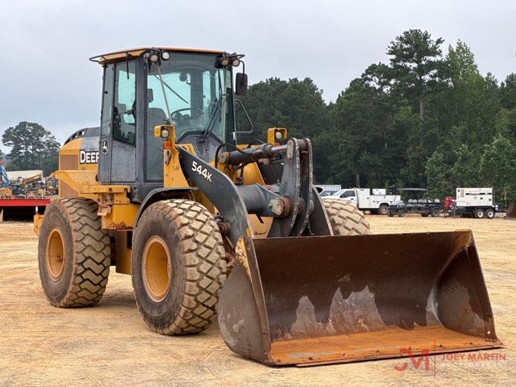 2016-deere-544k-image-1