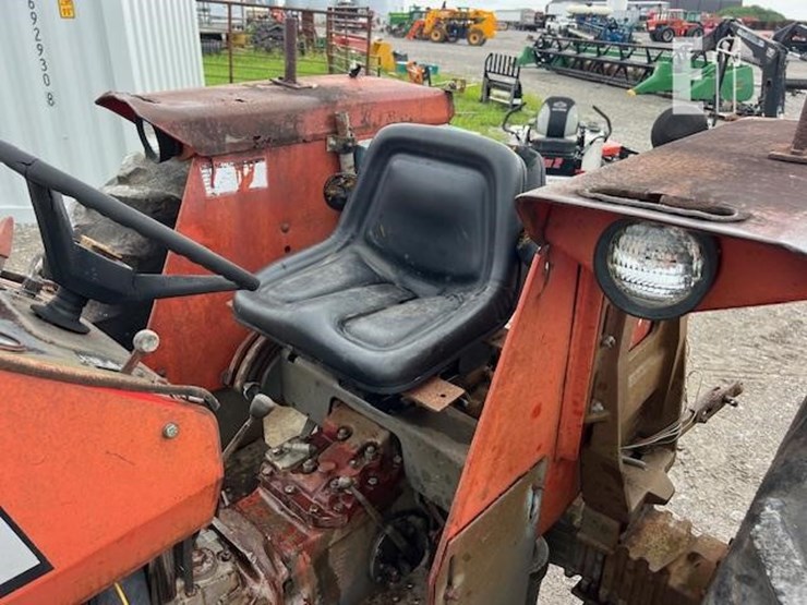 massey-ferguson-255-image-32