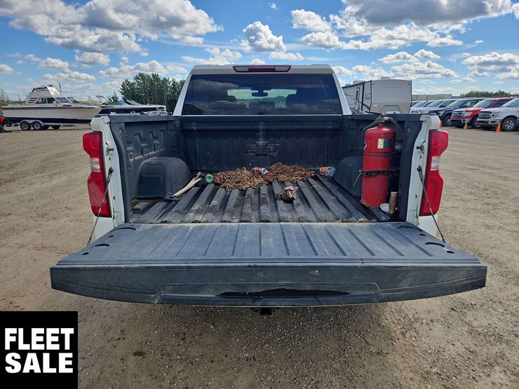 2019-chevrolet-silverado-1500-image-22
