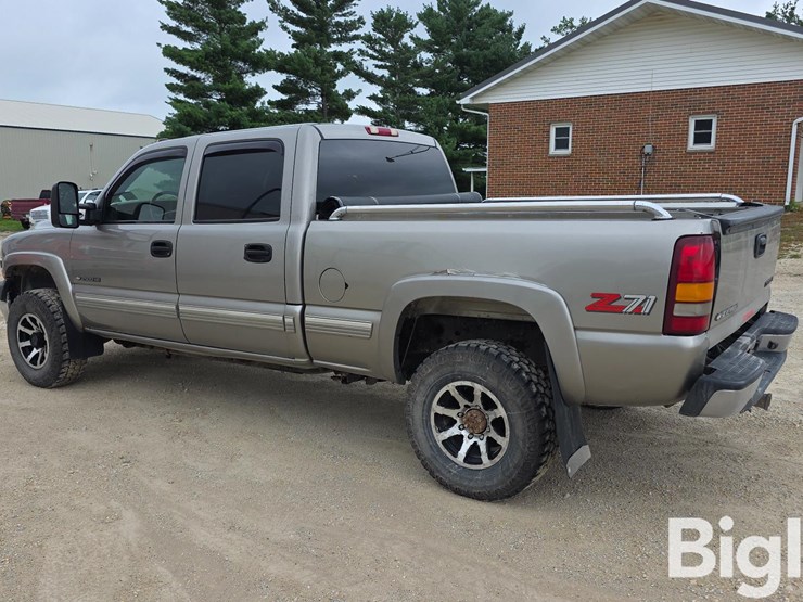 2002-chevrolet-silverado-2500-image-7