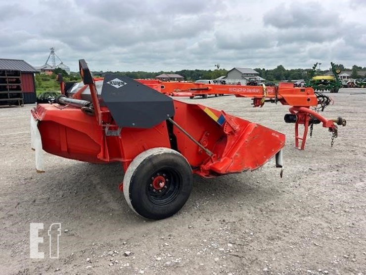 2014-kuhn-fc303gl-image-19