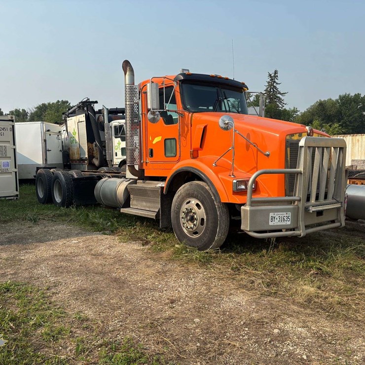 2010 KENWORTH T800