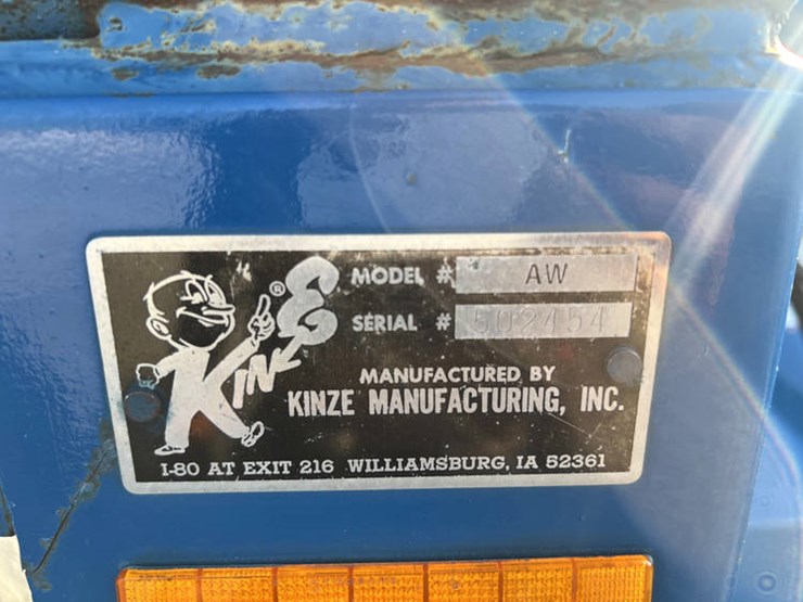 1997-kinze-840-image-16