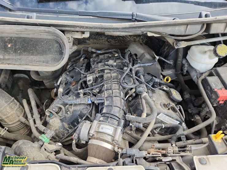 2019-ford-transit-image-32