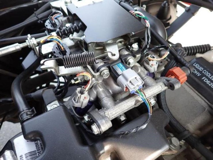 2015-kawasaki-mule-4010-image-52