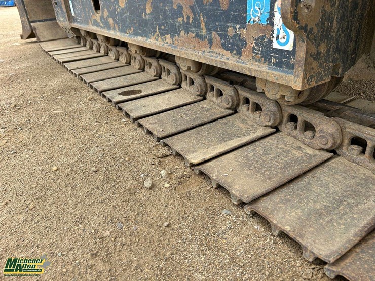 2014-deere-85g-image-19