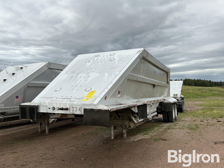 2003-travis-35-ft-image-3