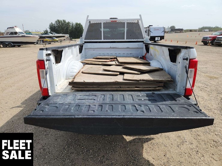 2019-ford-f350-image-19