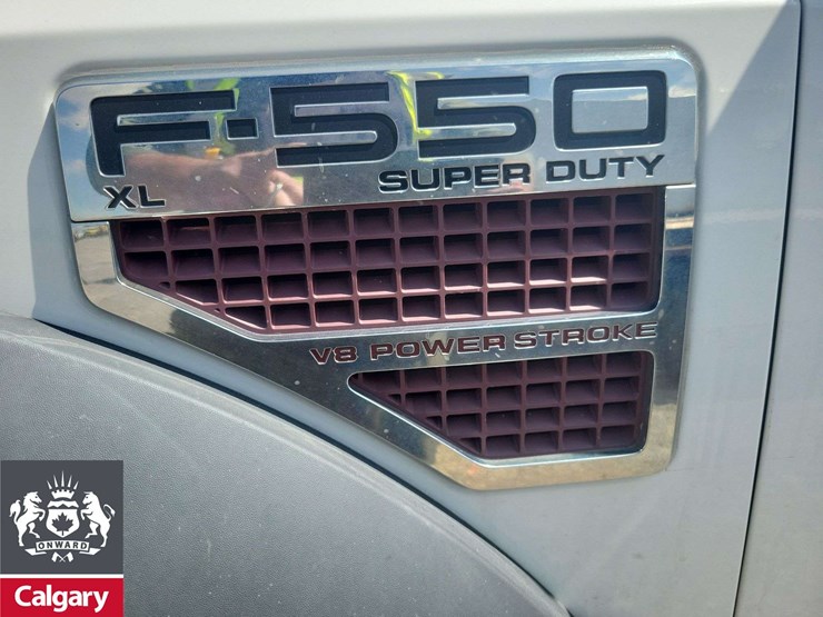 2009-ford-f550-image-7
