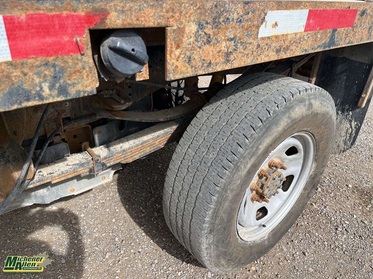 2012-ford-f350-image-10