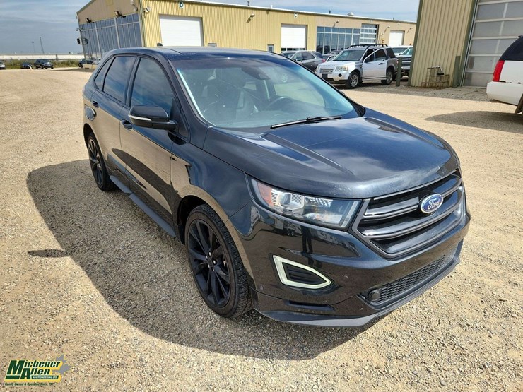 2015-ford-edge-image-2
