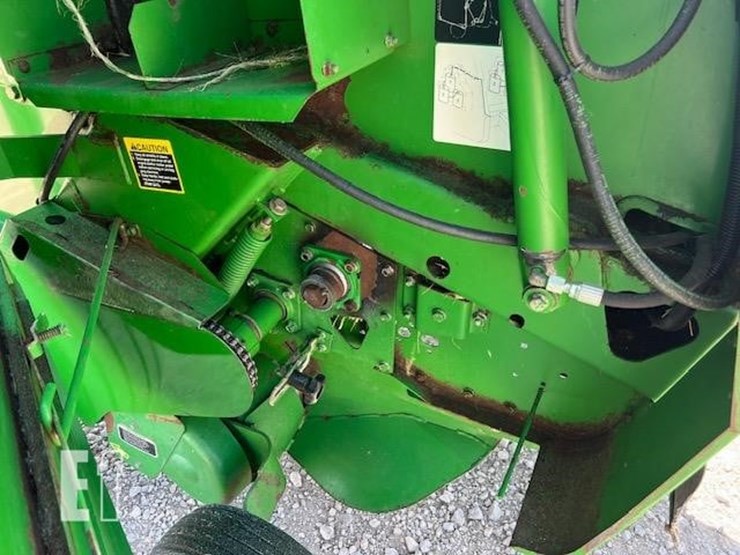 1999-john-deere-566-image-25